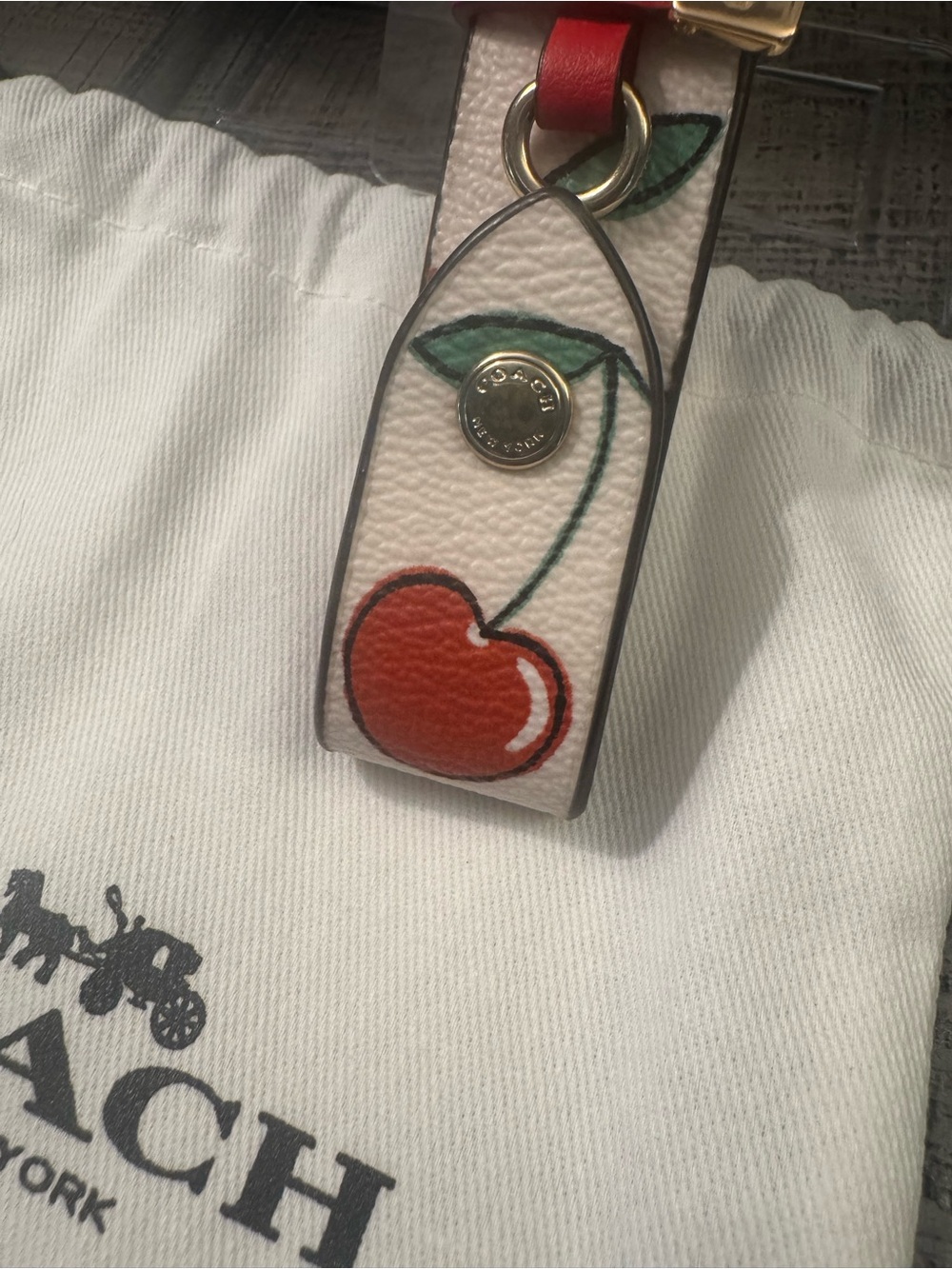 NWOT Cherry Print Leather Bag Charm Key Chain with Gold Hang Tag w/ Dusty 🍒 - Picture 5 of 5